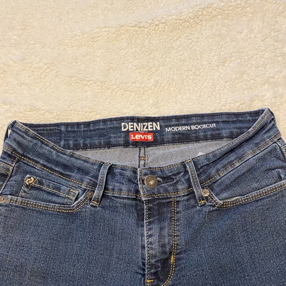 LEVI’S MODERN BOOTCUT JEAN. - Picture 12 of 15